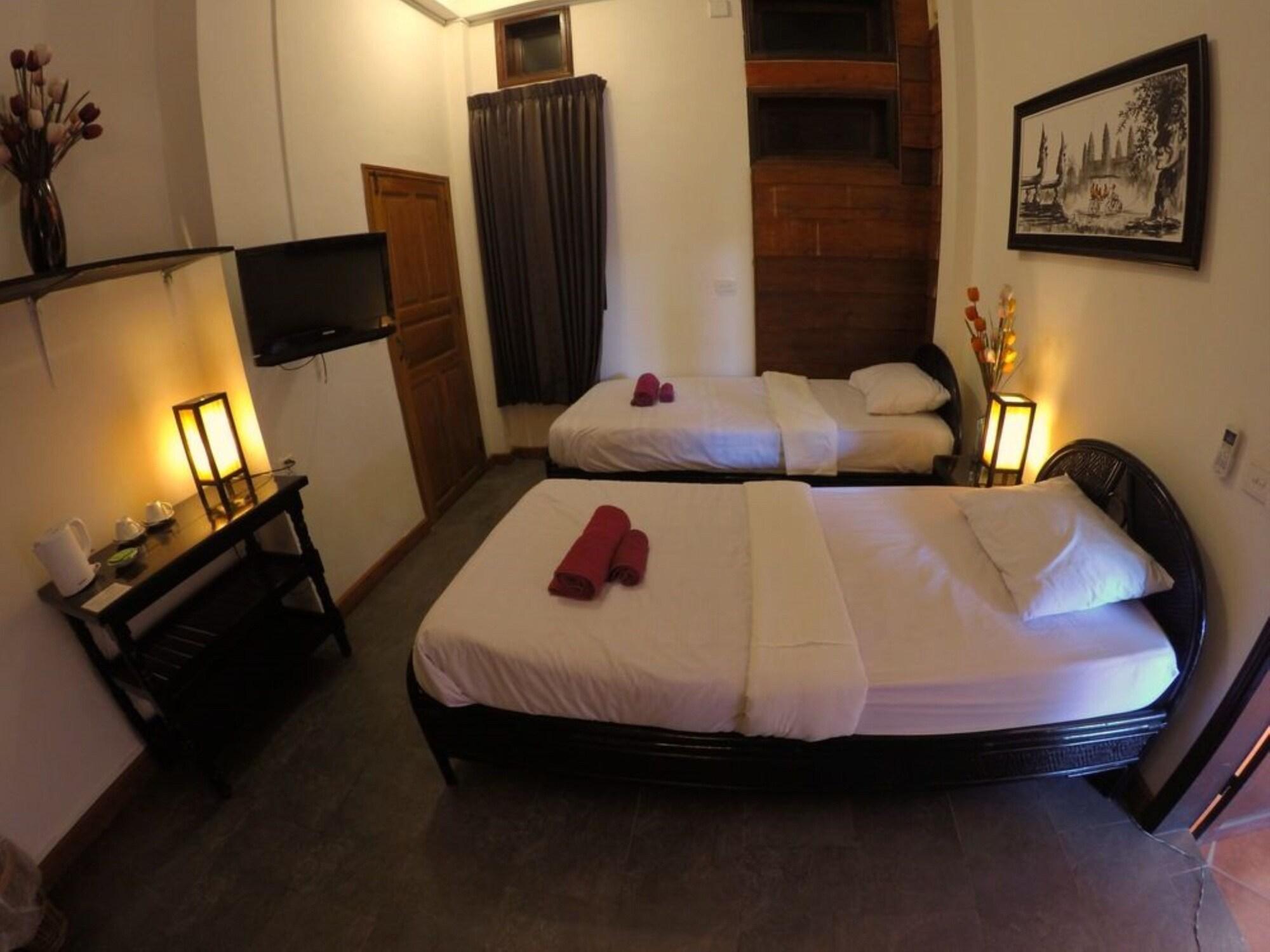 Villa Vedici Kampot Esterno foto